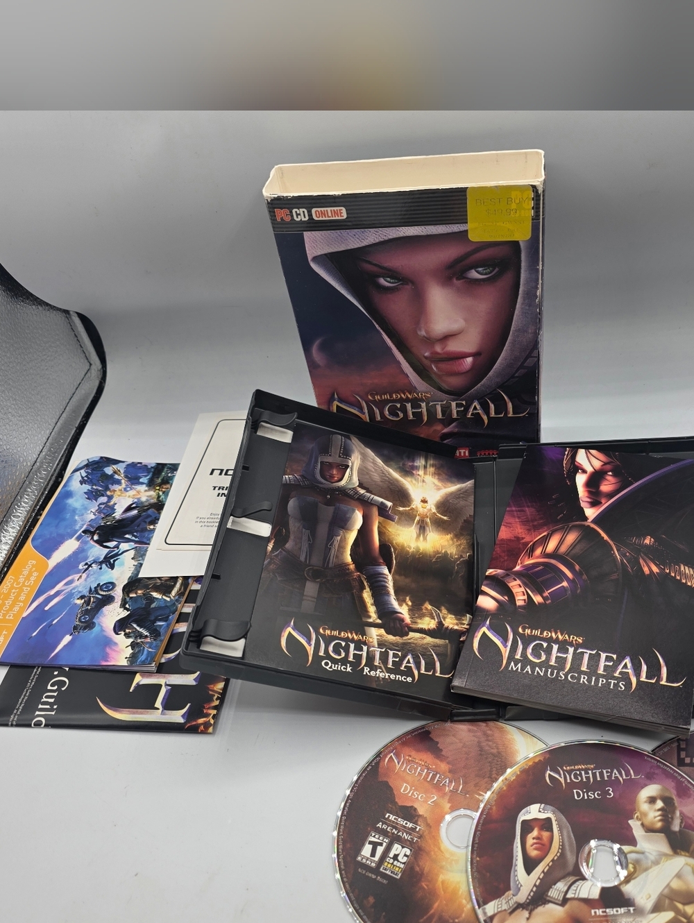 Guild Wars Nightfall PC Game with Discs, Manuals And Poster.